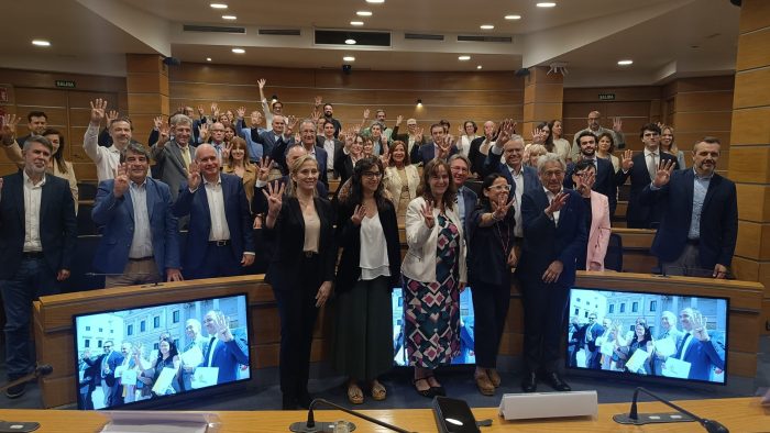AMADE, en la sede del CEOE. Círculo Empresarial de Atención a la Dependencia (CEAPS). IVA en atención a la dependencia.